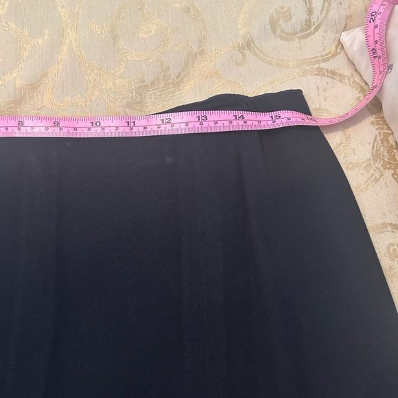 Three piece Talbots Black suit, all size 8 - Picture 4 of 15